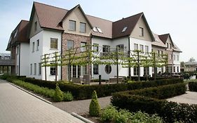 Biznis Lokeren 4*